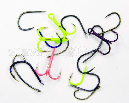 Ganchos de pesca de colores Muti de oro, negro, plata, azul y marrón proveedor